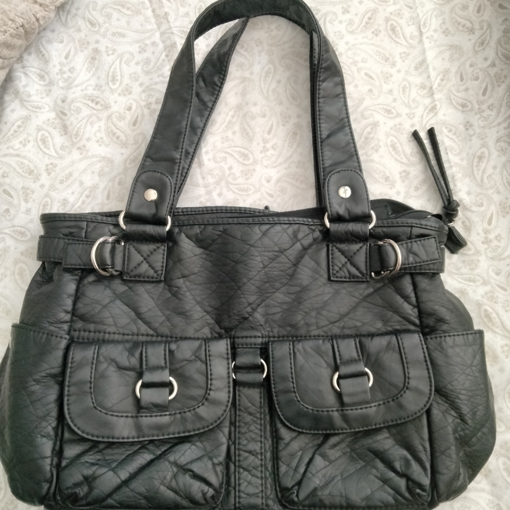 Bueno black handbag purse